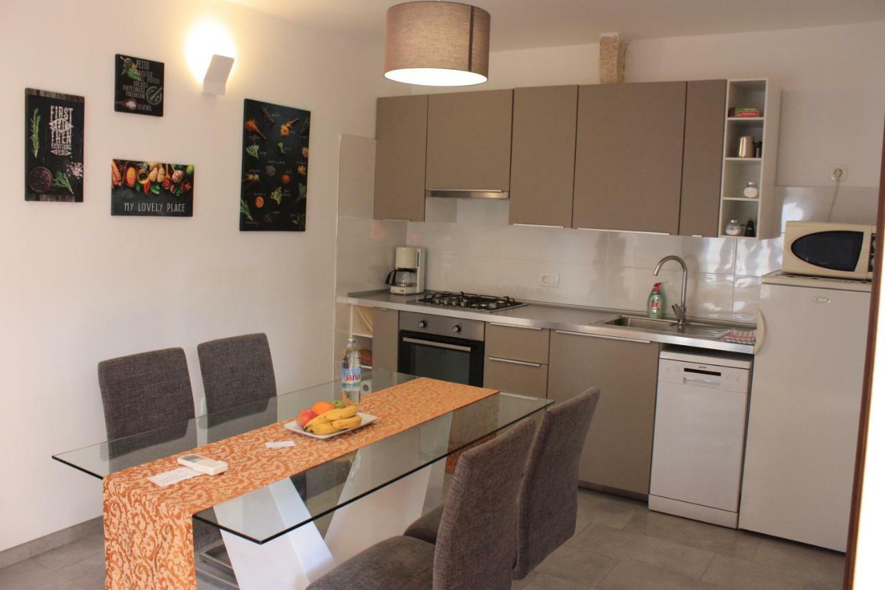 Aura Residence Rovinj Bagian luar foto
